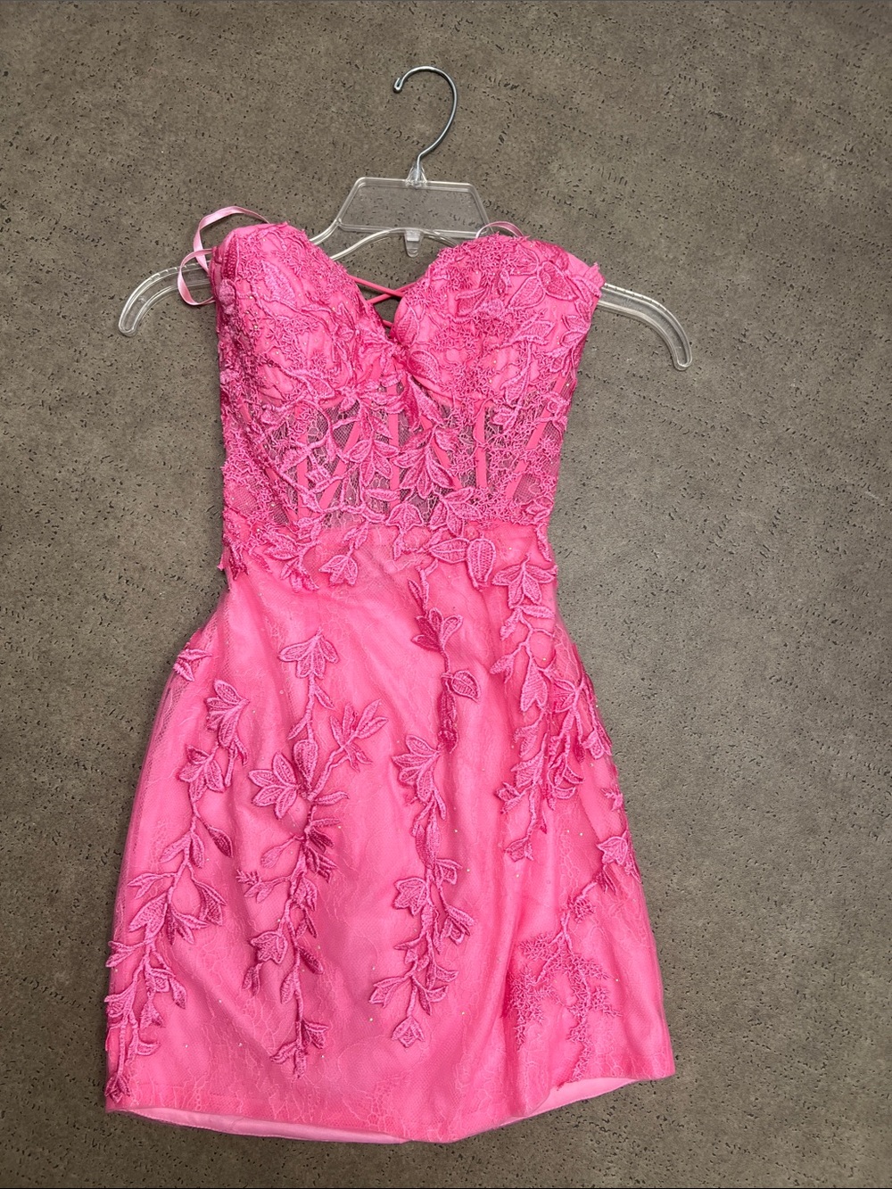 Source Unknown Bright Pink Strapless Lace Appliqué Mini Dress